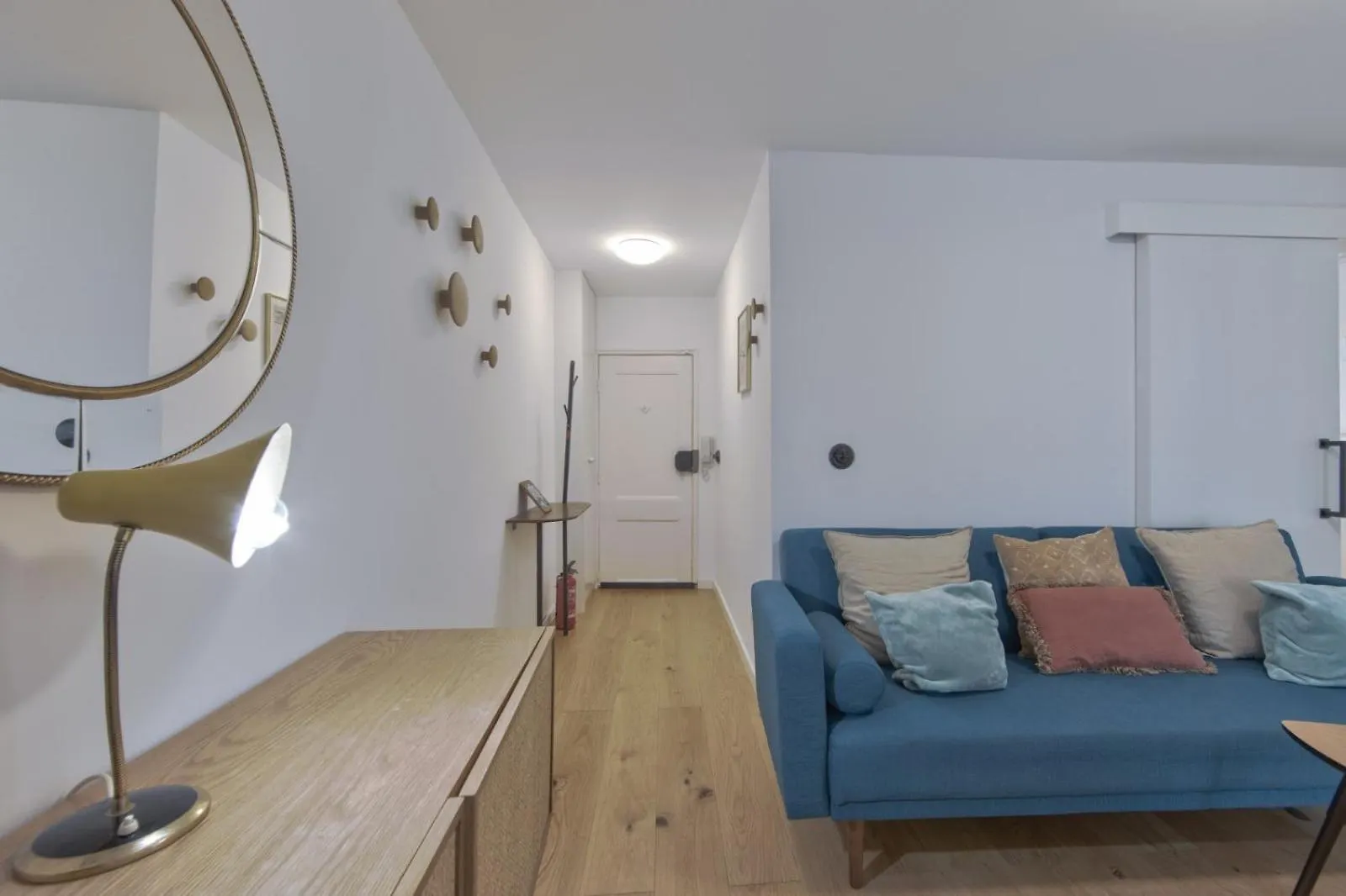 Appartamento Alfama Design With Terrace By Homing Lisbona