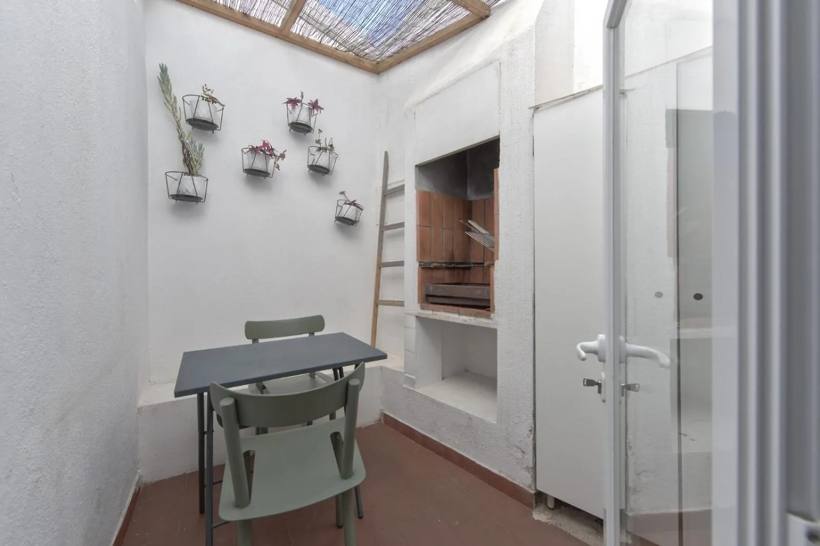 Alfama Design With Terrace By Homing Apartment Lisbon