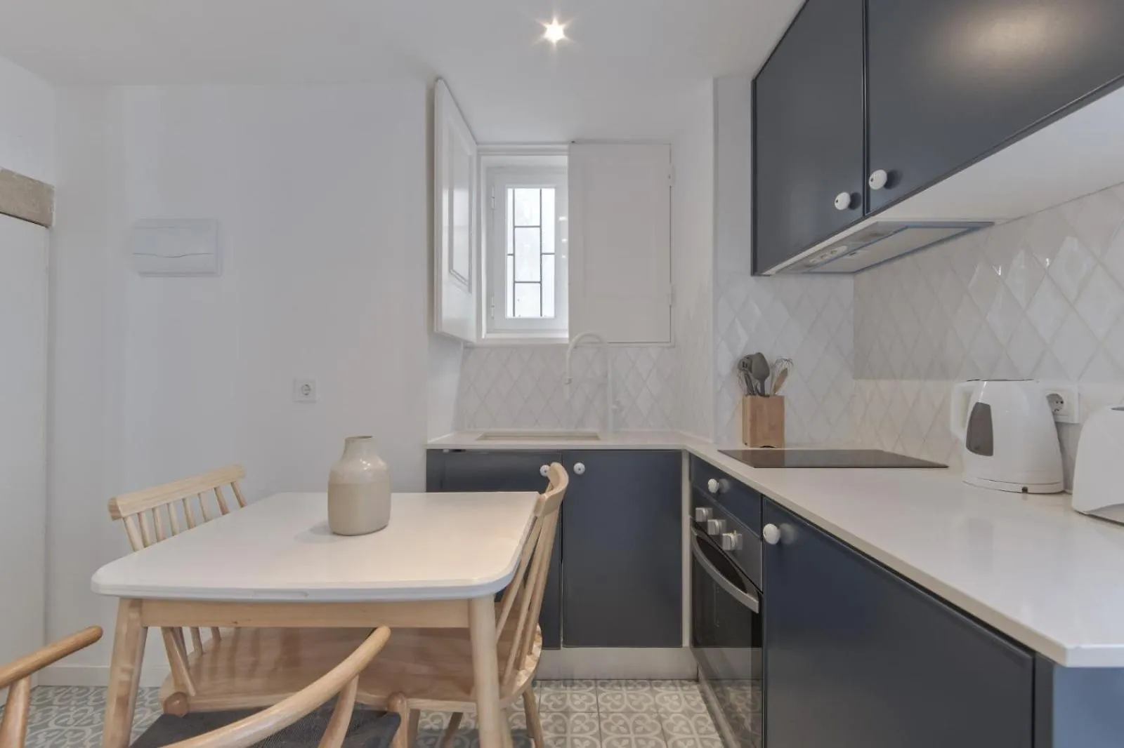 Alfama Design With Terrace By Homing Apartment Lisbon Portugal