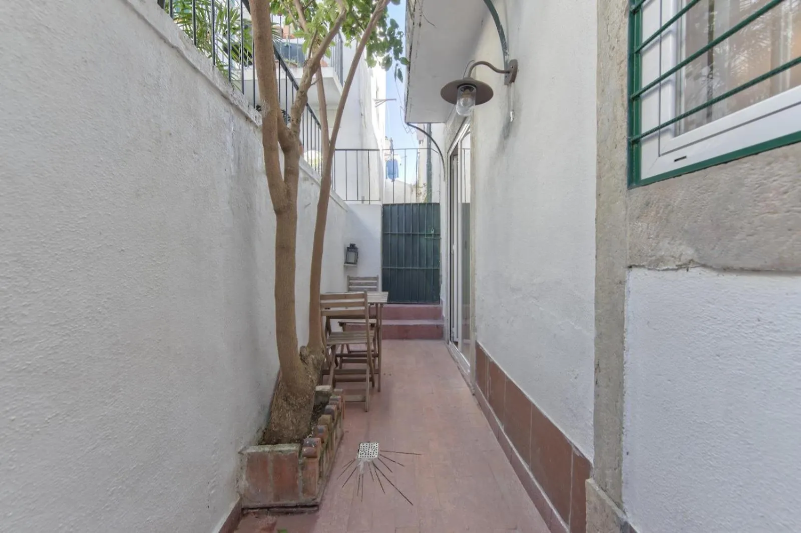 Alfama Design With Terrace By Homing Apartment Lisbon Portugal