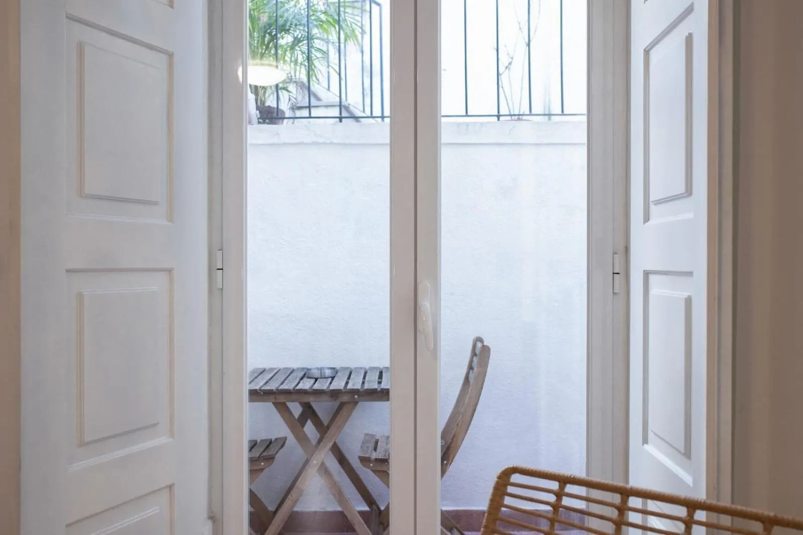 Alfama Design With Terrace By Homing Apartment Lisbon Portugal