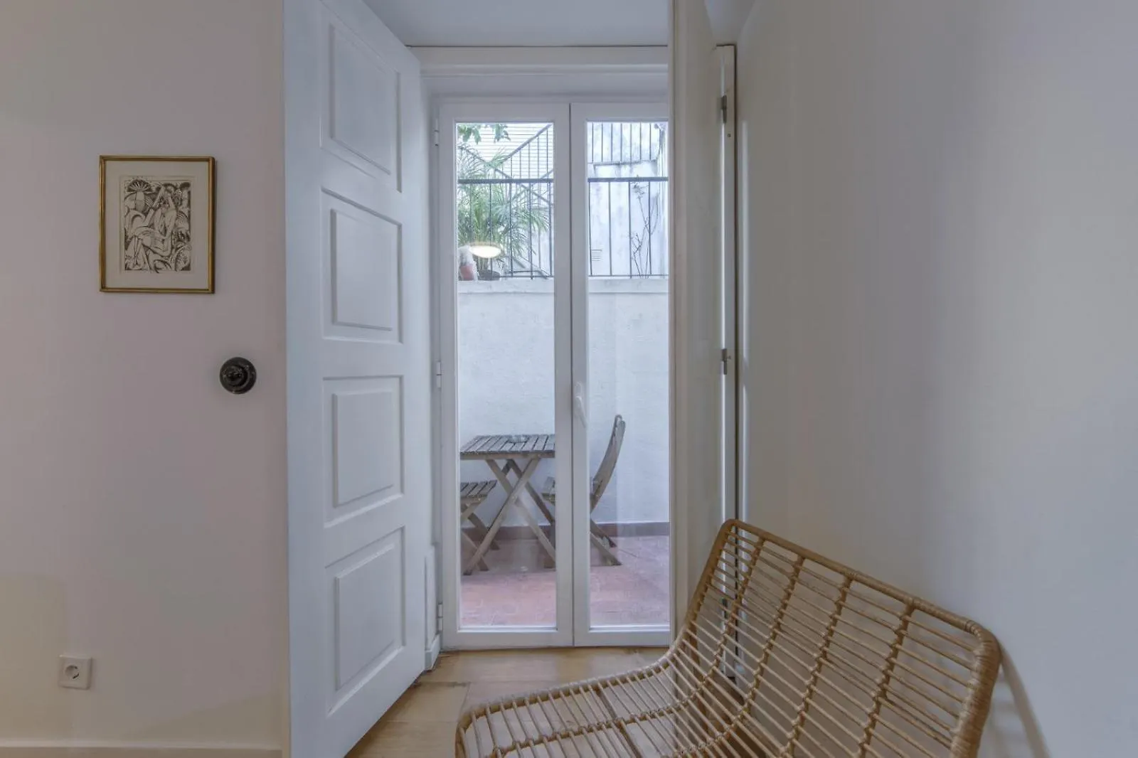 Alfama Design With Terrace By Homing Apartment Lisbon Portugal